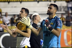 Criciuma-2-x-0-Hercilio-Luz-13
